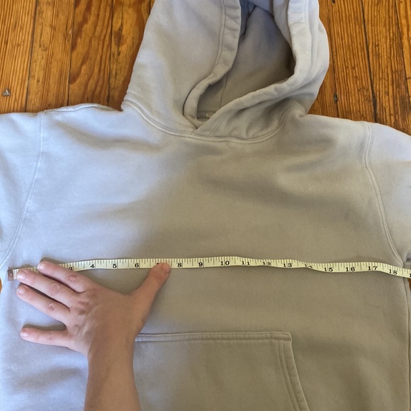 Lowest* Aritzia Tna Sweatshirt Hoodie - Picture 10 of 12